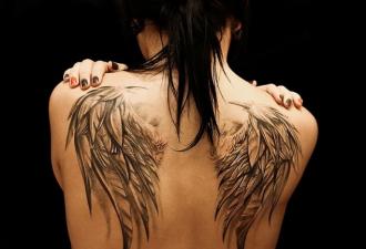 Тату Крылья (крыло) на спине – значение для девушек и мужчин